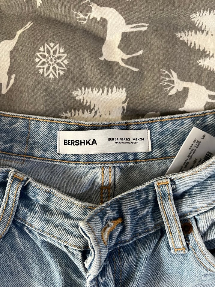 Bershka açık mavi straight orta bel jean pantolon - Görsel 4