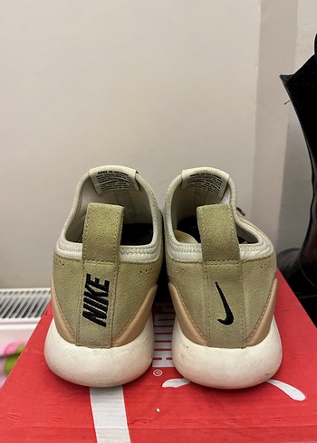 Nike Bej  Kadın Spor Ayakkabı - Görsel 3