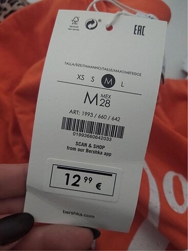 m Beden turuncu Renk Bershka tisört