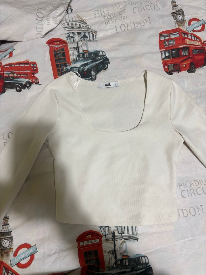 Beyaz Uzun Kollu Mini Kadın Bluz - Görsel 3