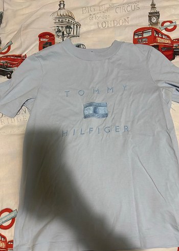 Tommy Hilfiger s