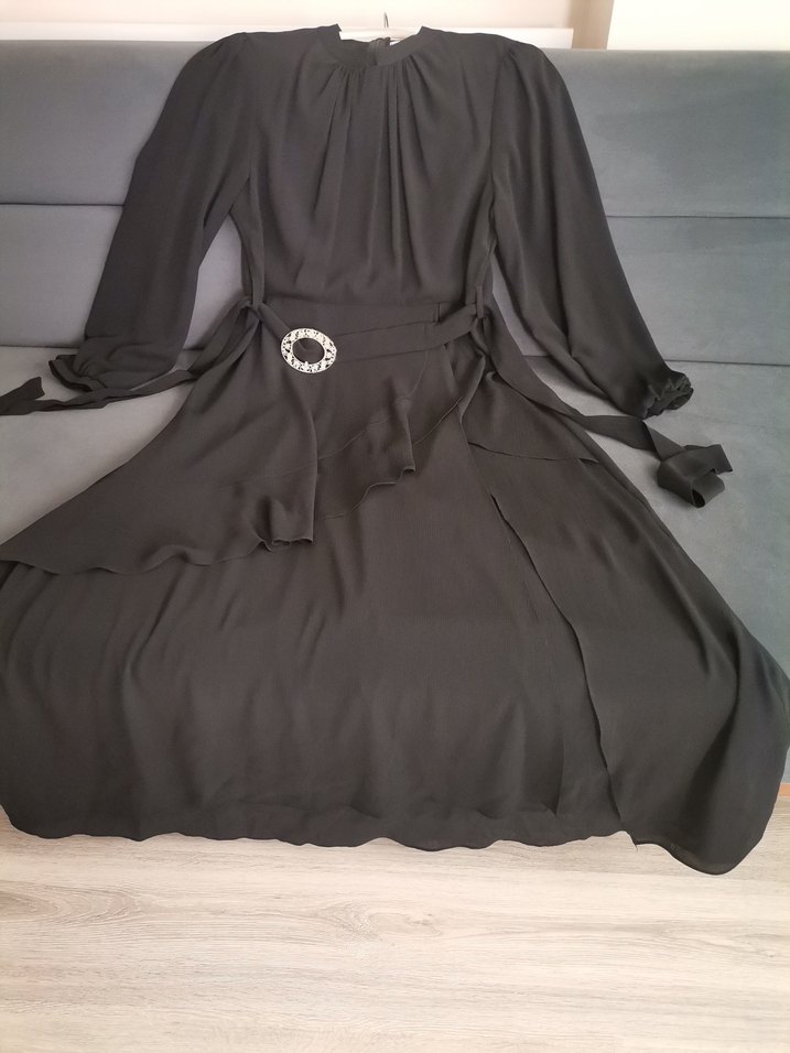 Kemer Detaylı Siyah Uzun Kadın Elbise - Görsel 2