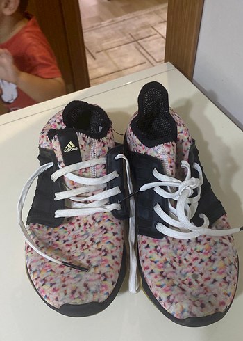Adidas ürünü