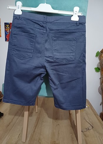 LCVAİKİKİ..12..13..YAŞ..Gri Bol Kesim Denim Şort - Görsel 2