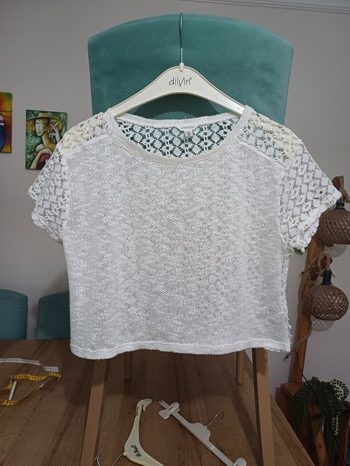 aeropostale ..LCW Kız Çocuk Beyaz Dantel Detaylı Atlet.34 beden - Görsel 3