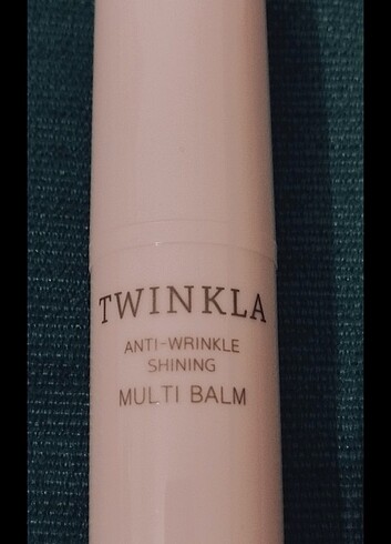 Kore markası twinkla göz çevresi balm