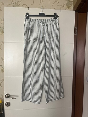 İnce çizgili yazlık pantolon