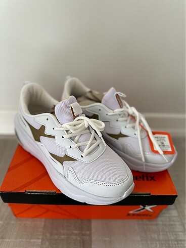 Kinetix Beyaz Kadın Sneaker Spor Ayakkabı