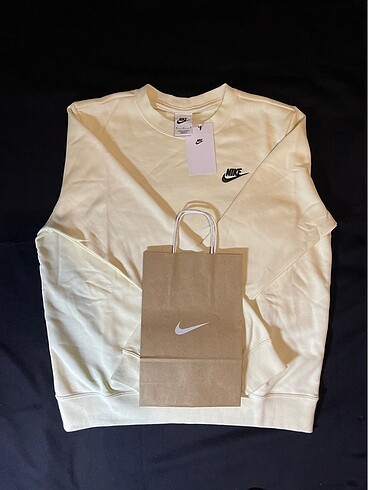 Nike Kadin Sportwear Club Sweatshirt