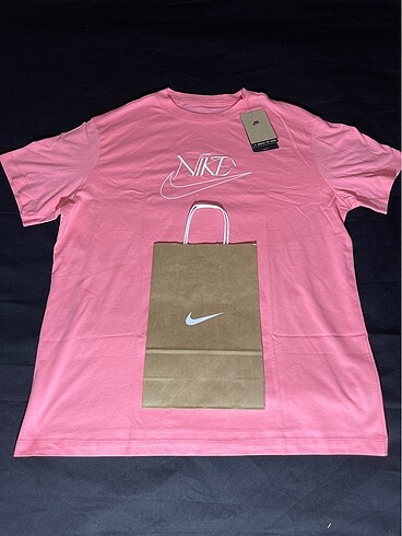 Nike Nike Sportswear Tee Kadın Tişört