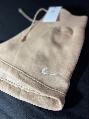 m Beden Nike Phoenix Fleece High-Waisted Kadın Şort