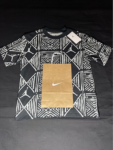 xs Beden Nike Jordan Tişört