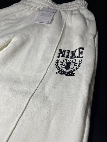 xs Beden beyaz Renk Nike Eşofman Alti