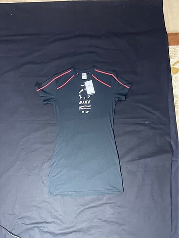 l Beden Nike Uzun Kadın Elbise