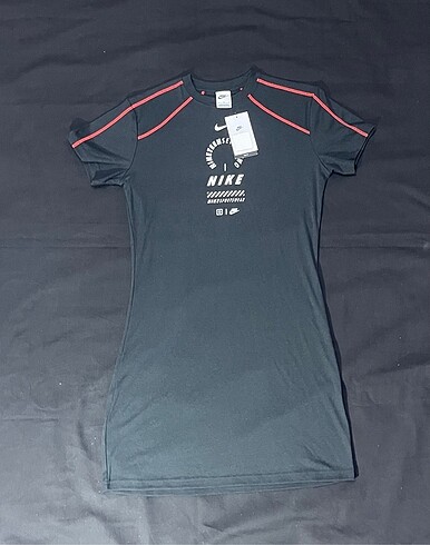 l Beden siyah Renk Nike Uzun Kadın Elbise