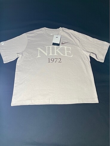 xs Beden Nike NSW Tee Kadın Tişört