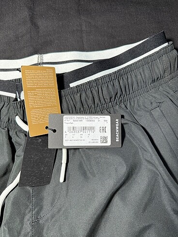 Hugo Boss Deniz Şortu - Görsel 4