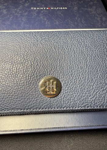 Tommy Hilfiger Mavi Deri Fermuarlı Kadın Cüzdanı - Görsel 2