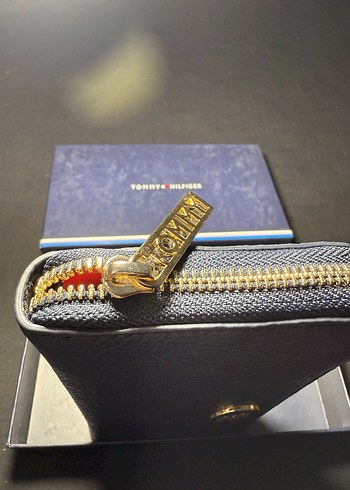 Tommy Hilfiger Mavi Deri Fermuarlı Kadın Cüzdanı - Görsel 4