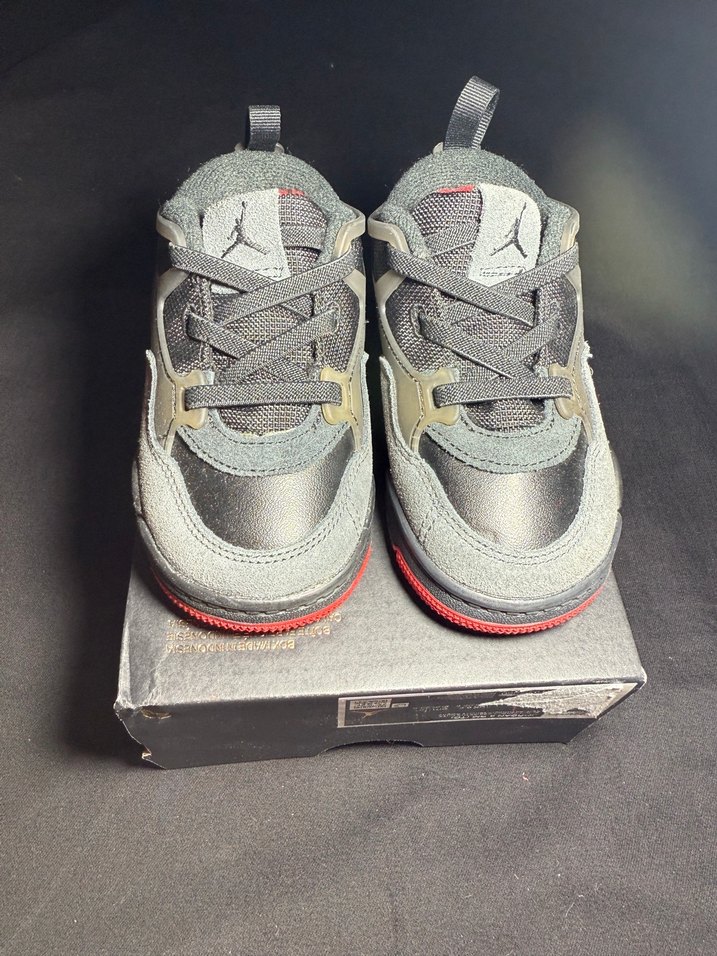 Nike Jordan 4 RM Çocuk Ayakkabı - Görsel 4