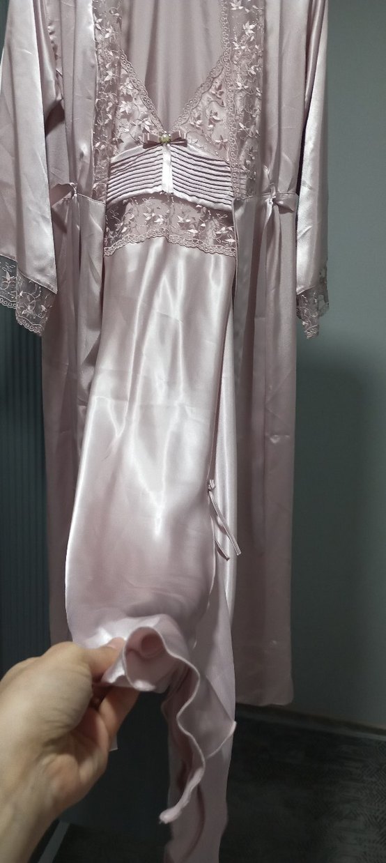 Pembe Uzun İşlemeli Kadın Gecelik Takımı - Görsel 2