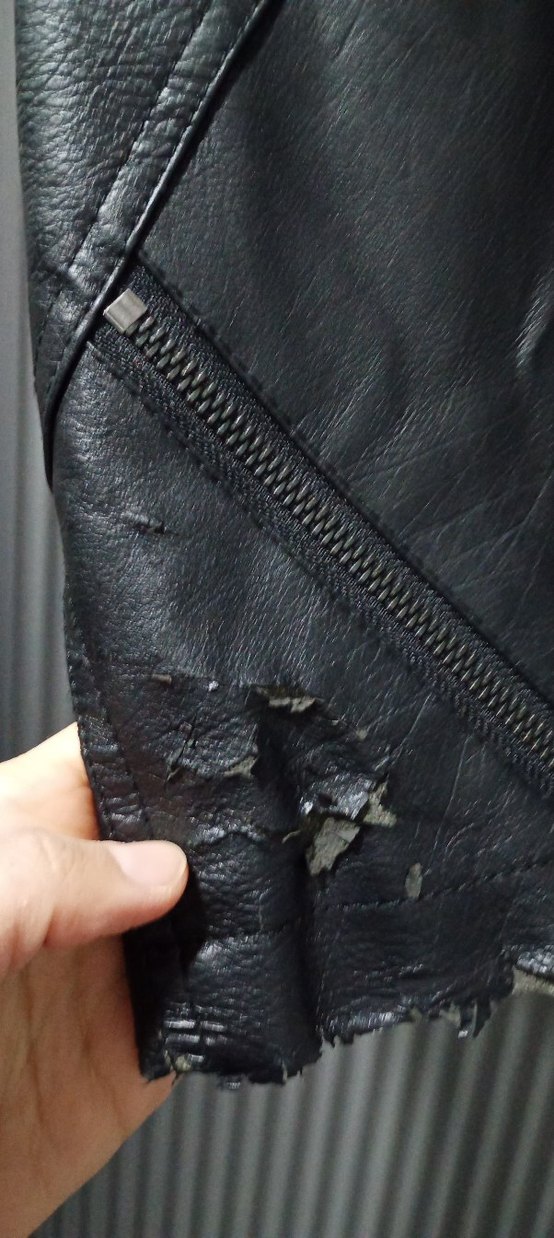 Siyah deri ceket - Görsel 2