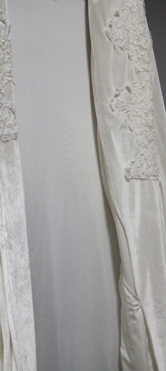 Beyaz İşlemeli Bohem Uzun Kadın Sabahlık - Görsel 2