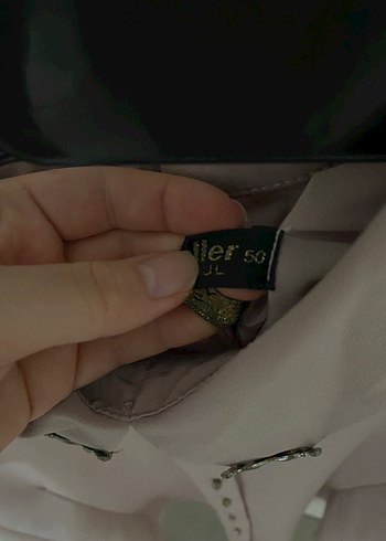 Bej Uzun Kollu Kadın Gömlek - Görsel 3