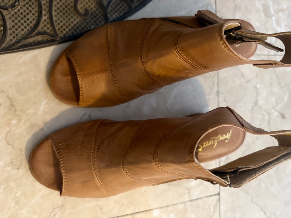 Deri topuklu sandalet - Görsel 4