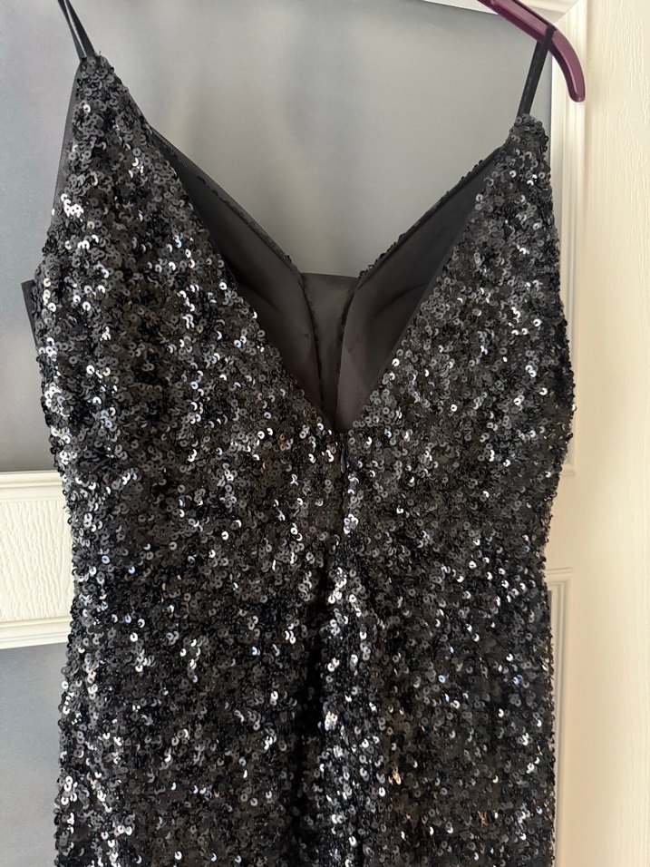 Siyah Payetli Uzun V Yaka Abiye Elbise - Görsel 3