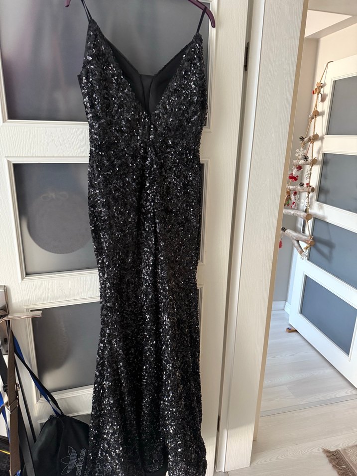 Siyah Payetli Uzun V Yaka Abiye Elbise - Görsel 2