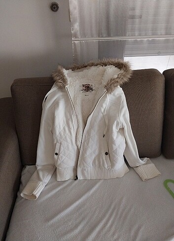 40 Beden beyaz Renk Forever New kısa mont 