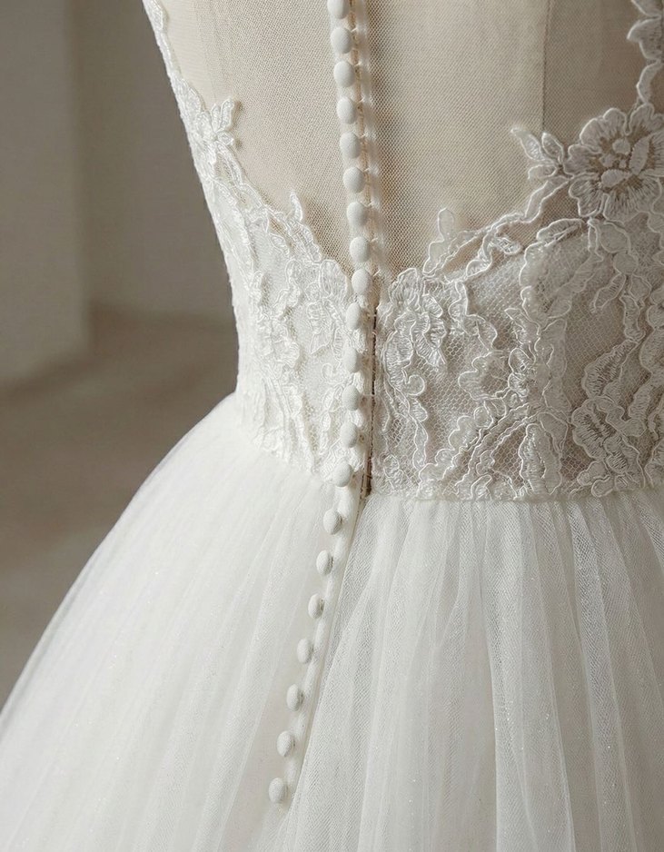 Uzun Dantel Kollu V Yaka Beyaz Prenses Gelinlik - Görsel 4