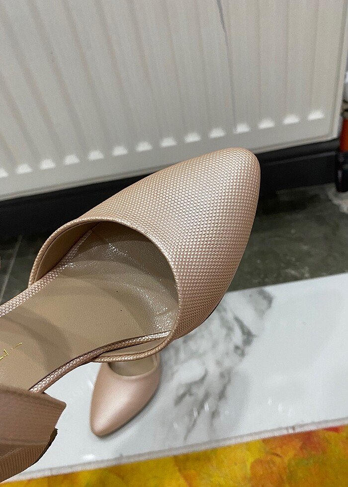 Topuklu ayakkabı - Görsel 4