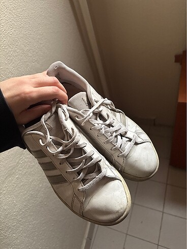 40 Beden Adidas Ayakkabı