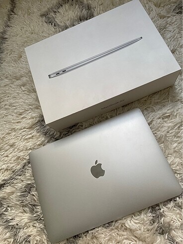MacBook Air