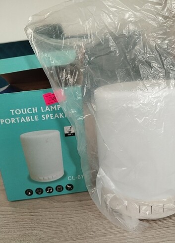 TOUCH LAMP PORTABLE SPEAKER