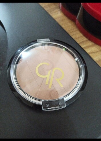 Beden Renk golden rose pudra