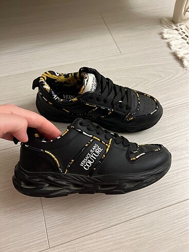 Versace versace