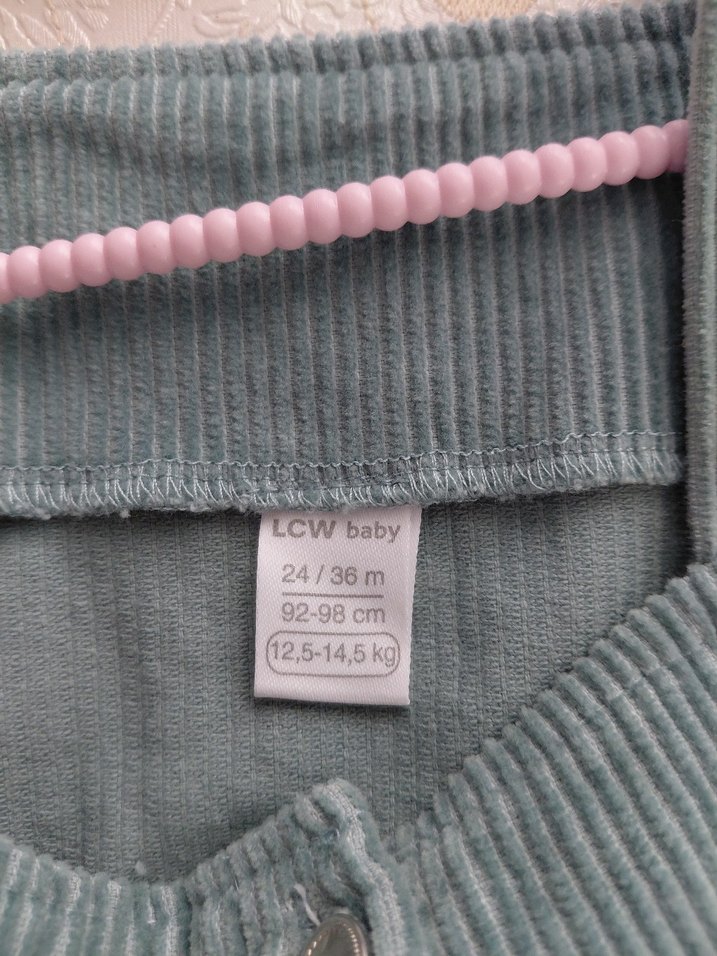 Düğmeli, kolsuz kız çocuk elbisesi - Görsel 4