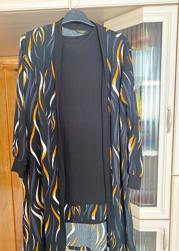 Uzun Siyah Batik Desenli Salaş Kimono