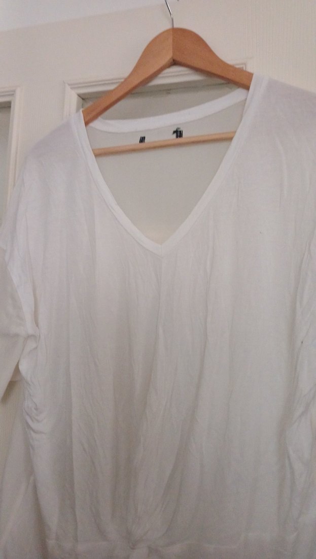 Beyaz V Yaka tiril yazlık Tişört - Görsel 4