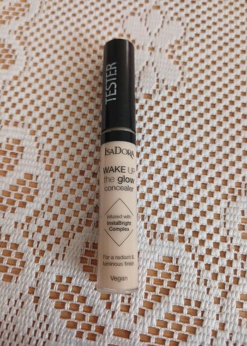 IsaDora Wake Up The Glow Kapatıcı Beige