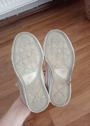 32 Beden kız çocuk Converse