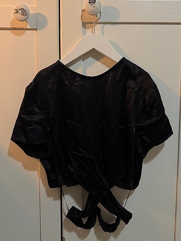 Bershka Siyah Saten Bluz