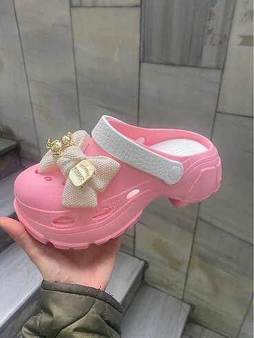 Crocs kurdeleli terlik