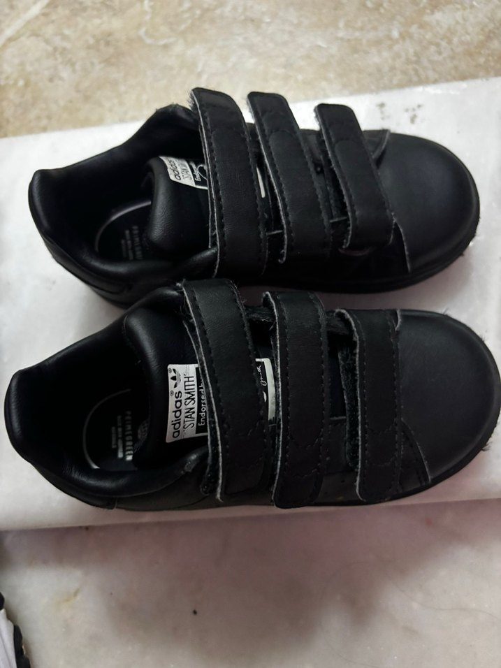 Erkek Çocuk Siyah Cırt Cırtlı Spor Ayakkabı - Görsel 2