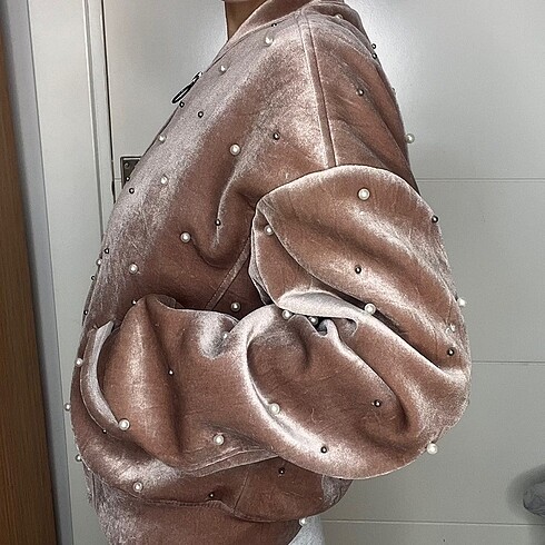 l Beden İNCİLİ KADİFE MONT