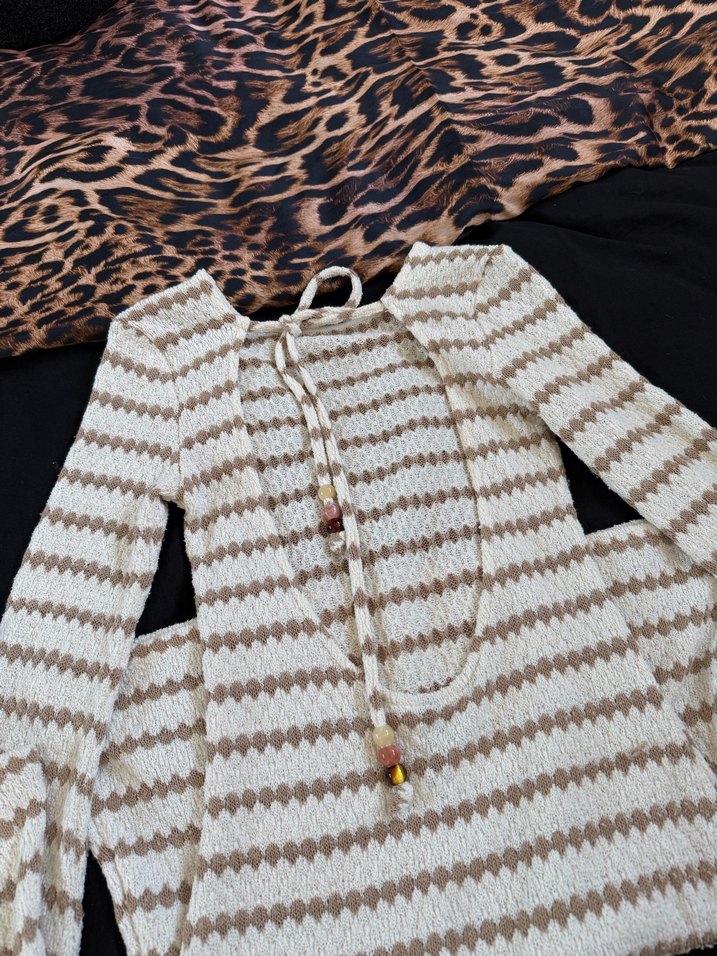 Bej Zebra Desenli Uzun Kollu Triko Elbise - Görsel 2