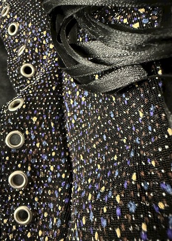 Kadın Gri Simli Yılan Desenli Halter Yelek - Görsel 2